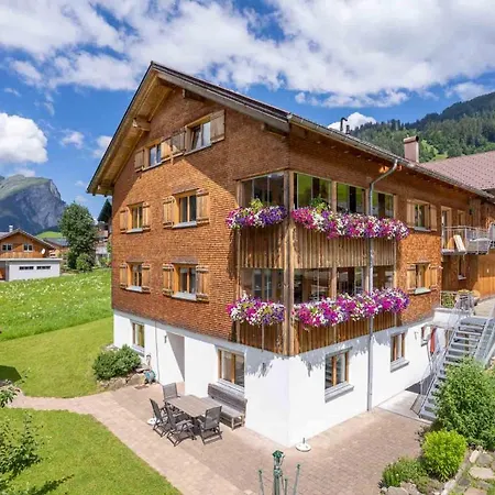 Forsthaus Schoppernau-2